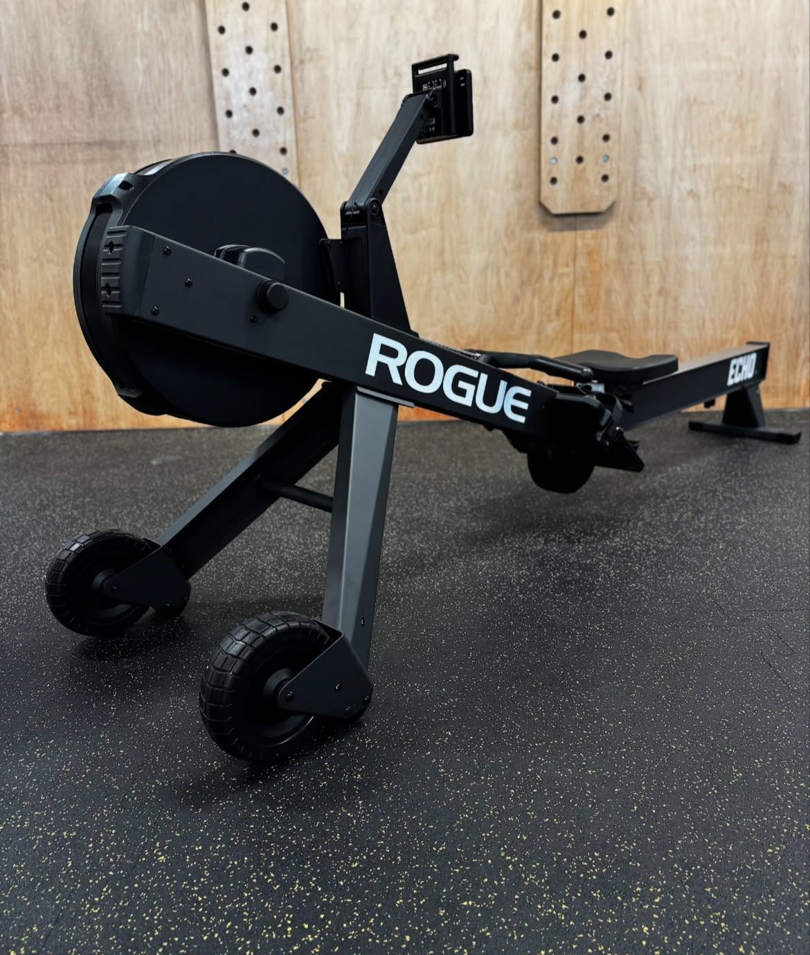 ROGUE ECHO ROWER (USED)